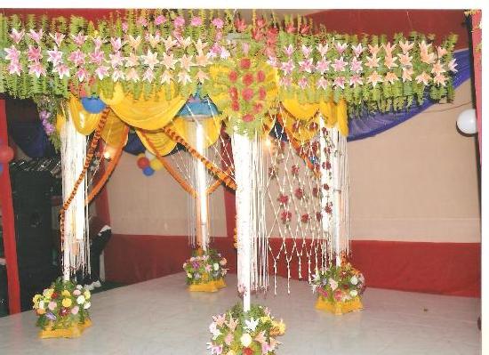 FAMOUS BANQUET HALL IN PATNA