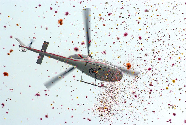 HELICOPTER FOR FLOWER DROP IN PATNA