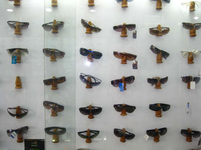 life style sunglass in ranchi 
