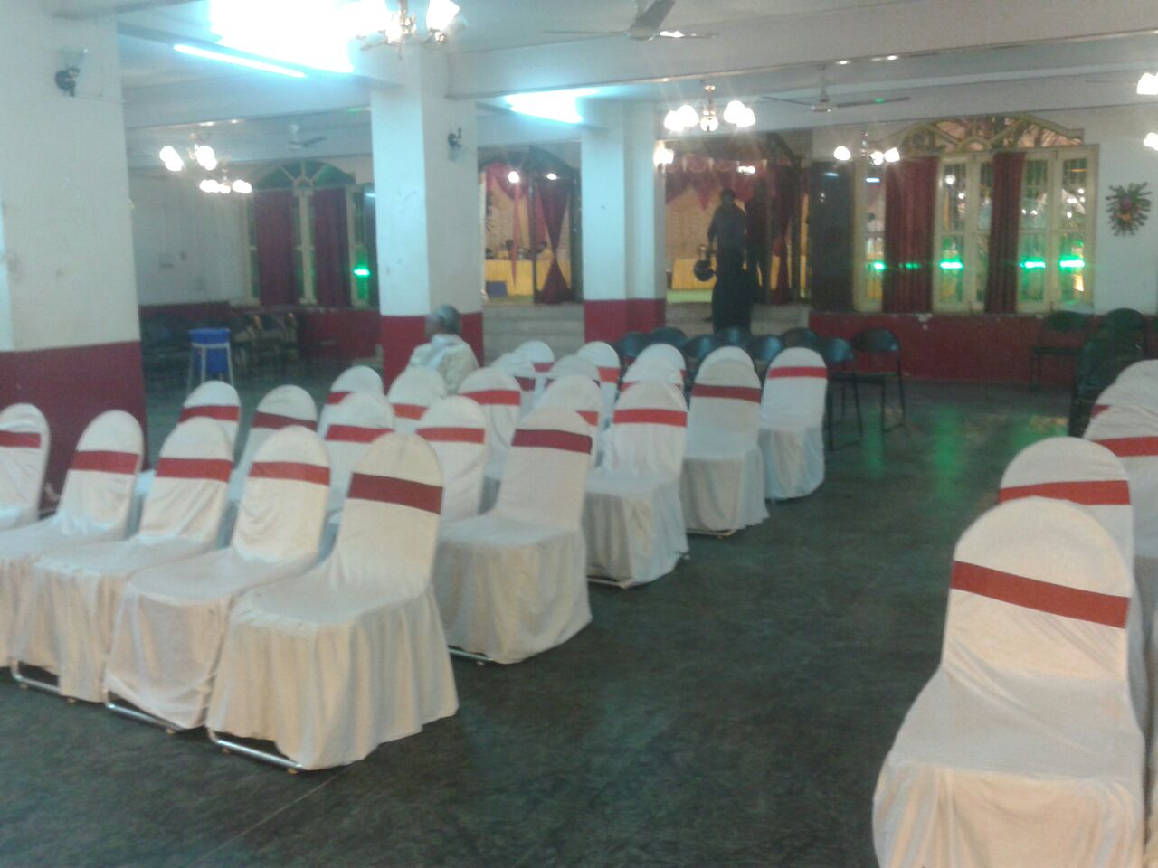 WELL FURNISHED BANQUET HALL IN PATNA