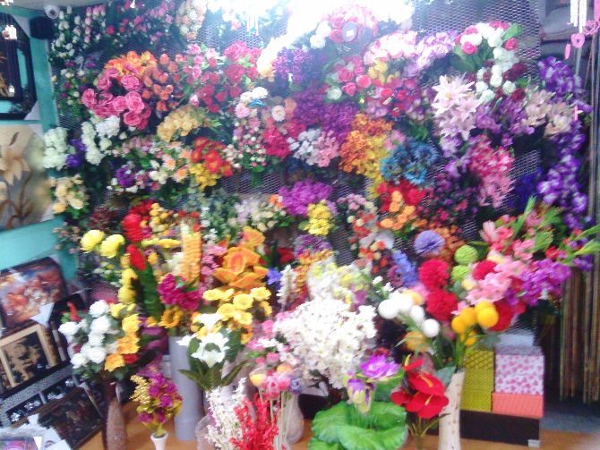 artificial flower house in ranchi