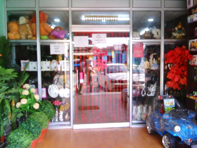 GIFTS & TOYS SHOWROOM IN RANCHI