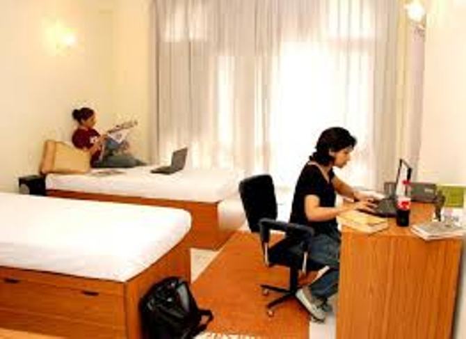 HOSTEL WITH LOADING FOODING IN RANCHI