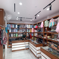 ALL TYPE BRANDED JENS SHOP IN HATIA RANCHI 