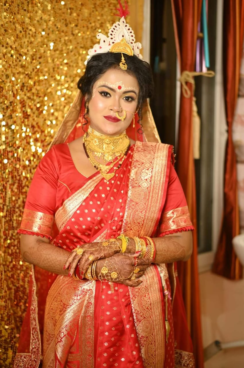DULHAN MAKEUP ARTIST IN NEAR NUCULES MALL IN RANCHI 