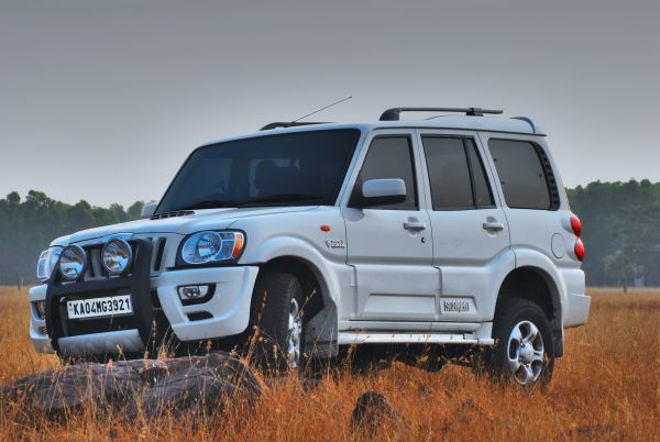SCORPIO RENT IN RANCHI 7903127031