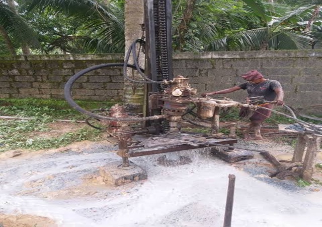 BOREWELL DRLLING IN HAWAII NAGAR RANCHI 8825397732