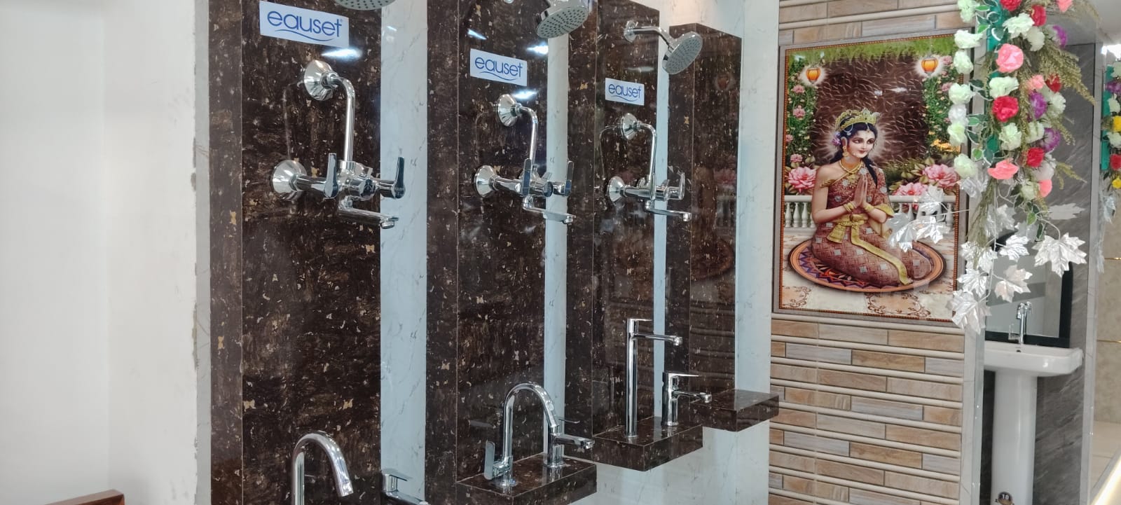 BATHROOM FITTINGS SHOP FATEYA TOLI RANCHI 8340431118