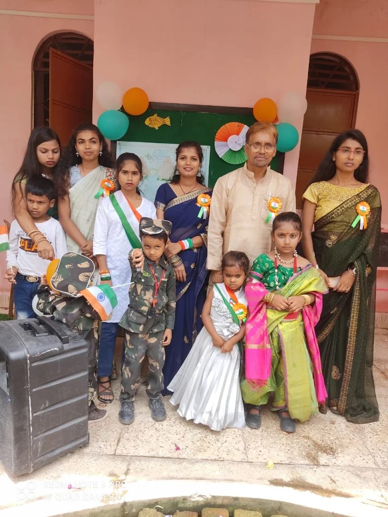 10 SCHOOL IN KATHAL MORE RANCHI  9835310996