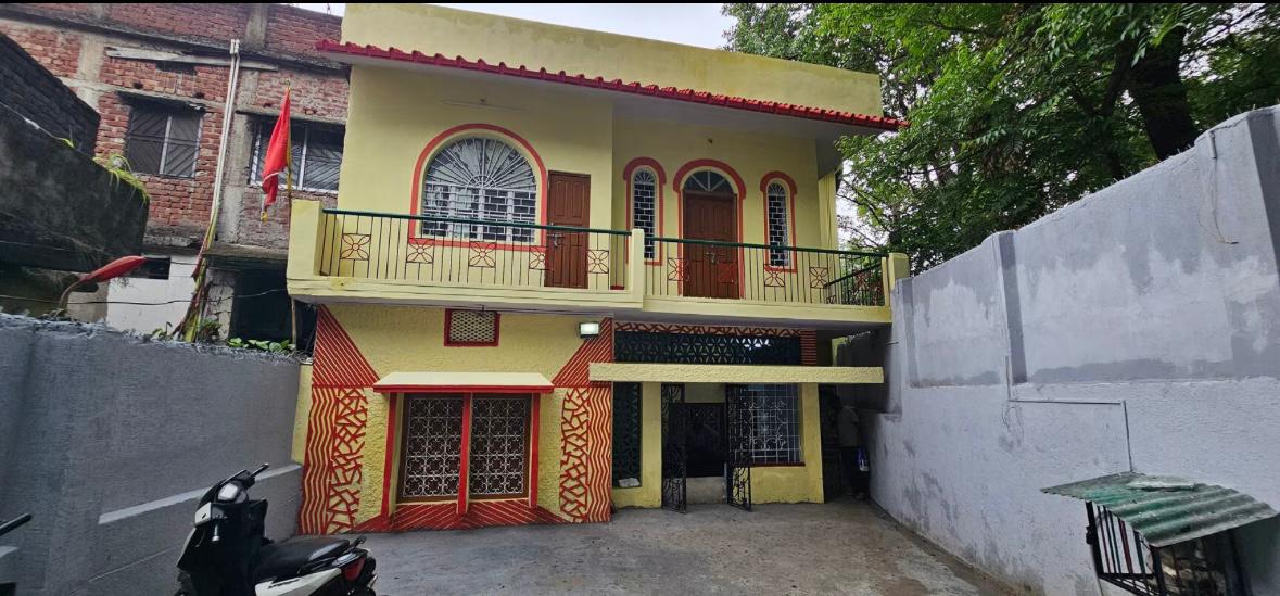 SHAAN BOYS HOSTEL 9431352517
