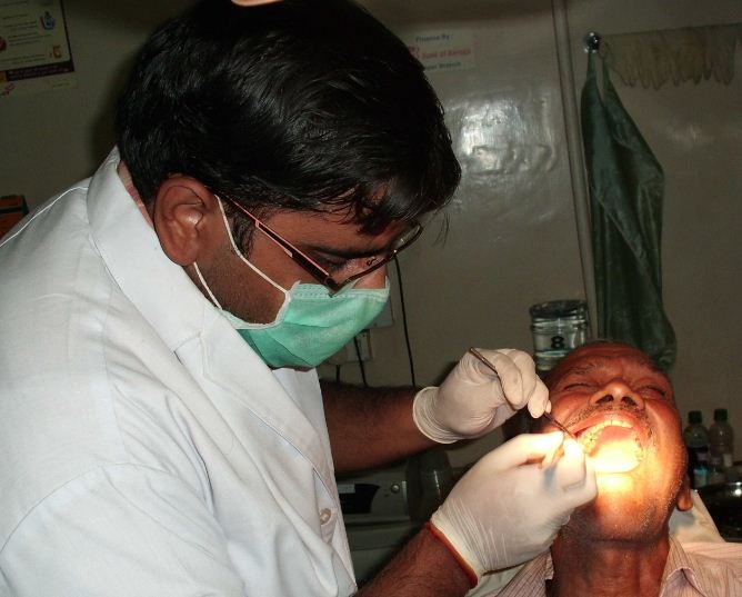 dental clinic in dhanbad
