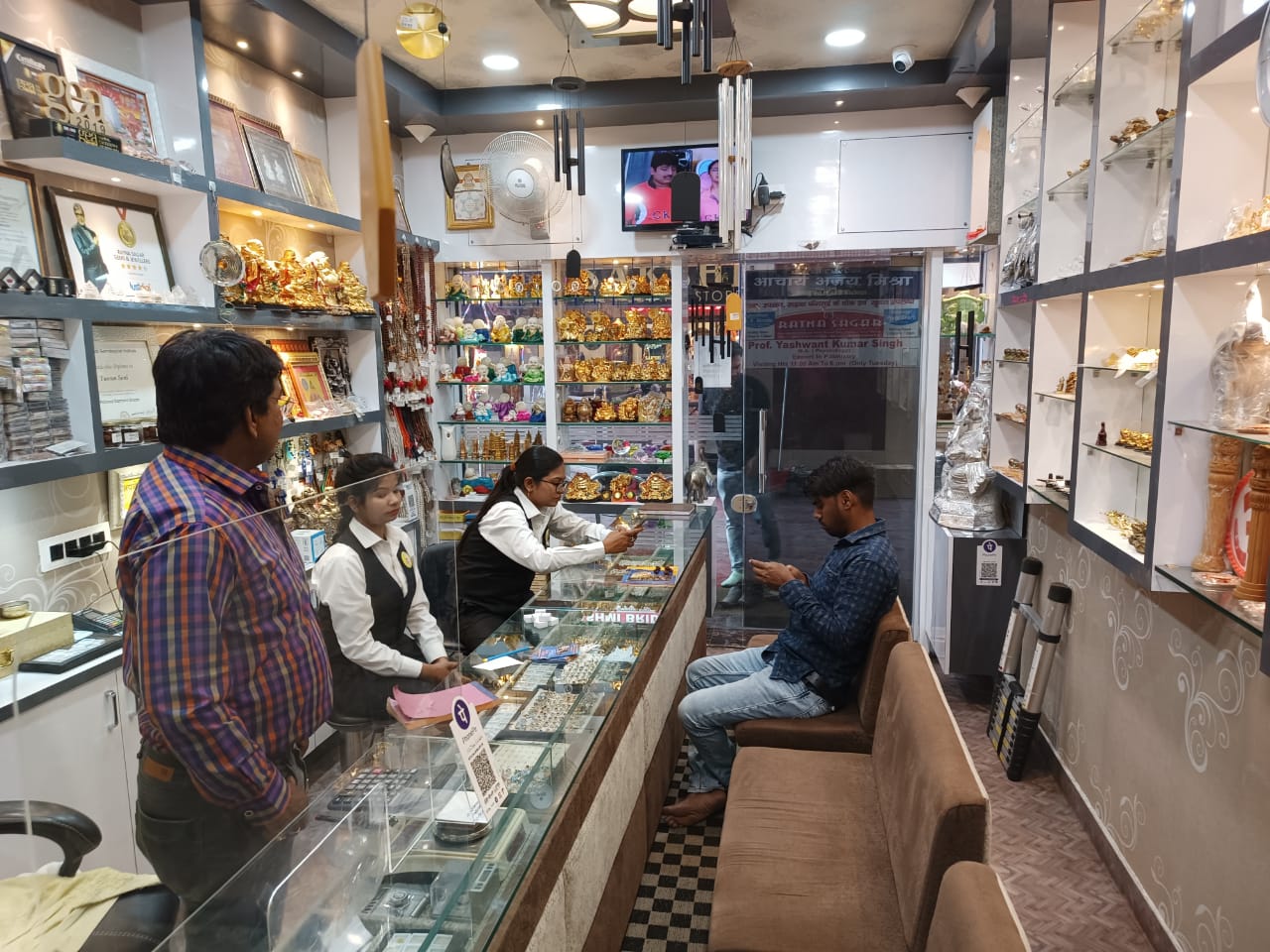 Best gems stone shop in jamshedpur