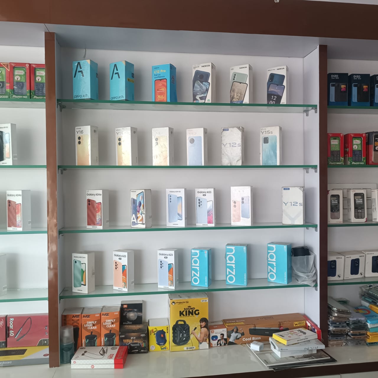 BRANDED MOBILE ACCESSORIES IN PANDRA RANCHI