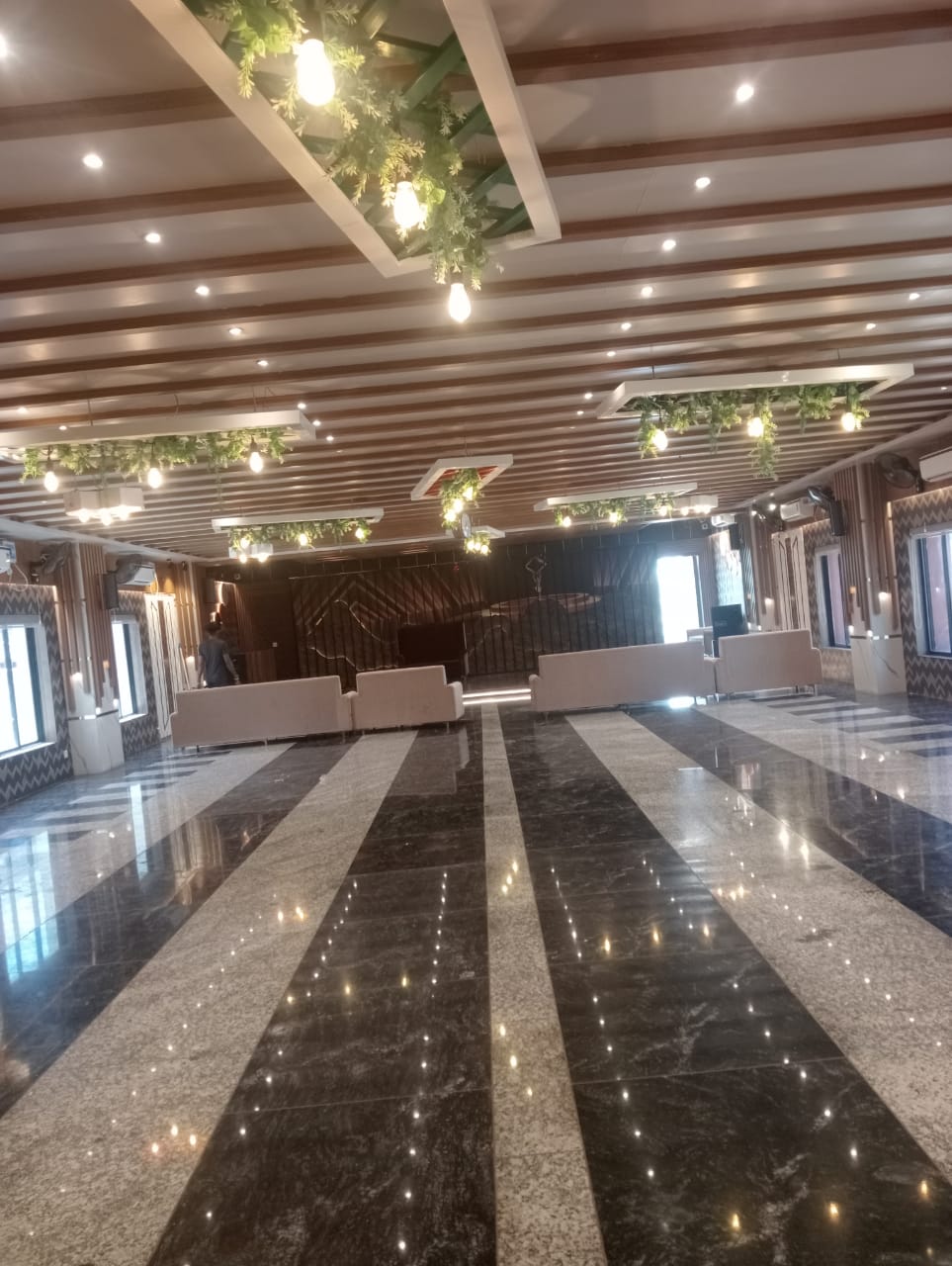 Hotel with party palace nearest chandwara 9162227737